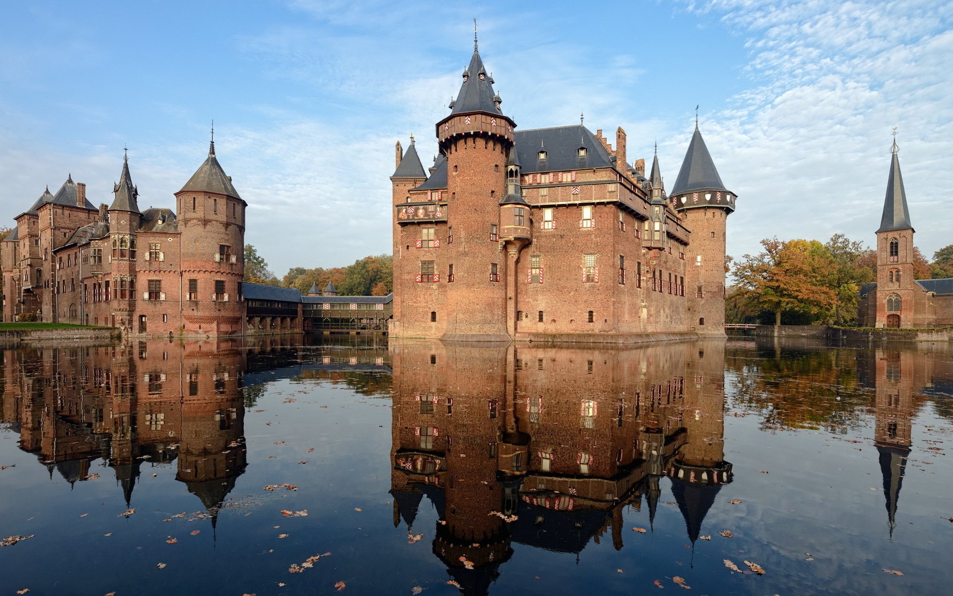 Обои вода, отражение, замок, нидерланды, голландия, замок де хаар, de haar castle, water, reflection, castle, netherlands, holland, castle de haar разрешение 3840x2160 Загрузить