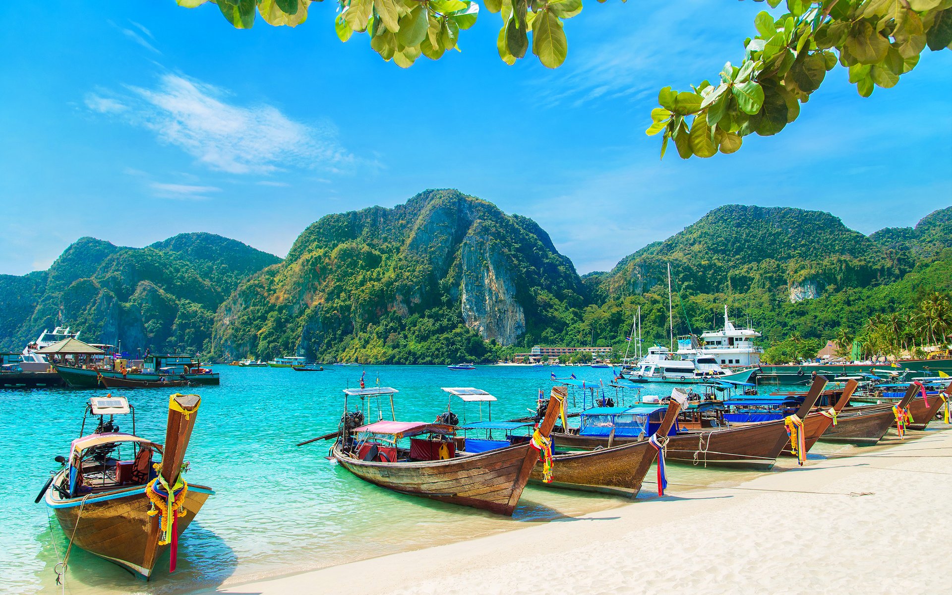 Обои море, пляж, лодки, таиланд, тропики, sea, beach, boats, thailand, tropics разрешение 2805x2000 Загрузить