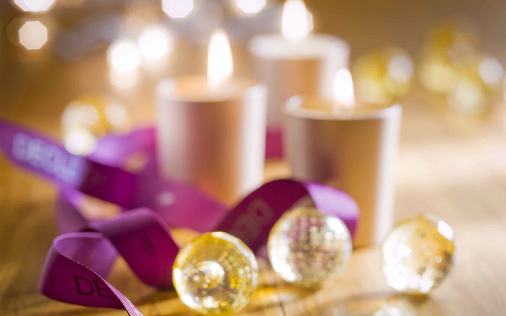 Обои свечи, новый год, рождество, декор, michael roulier, candles, new year, christmas, decor разрешение 3840x2400 Загрузить