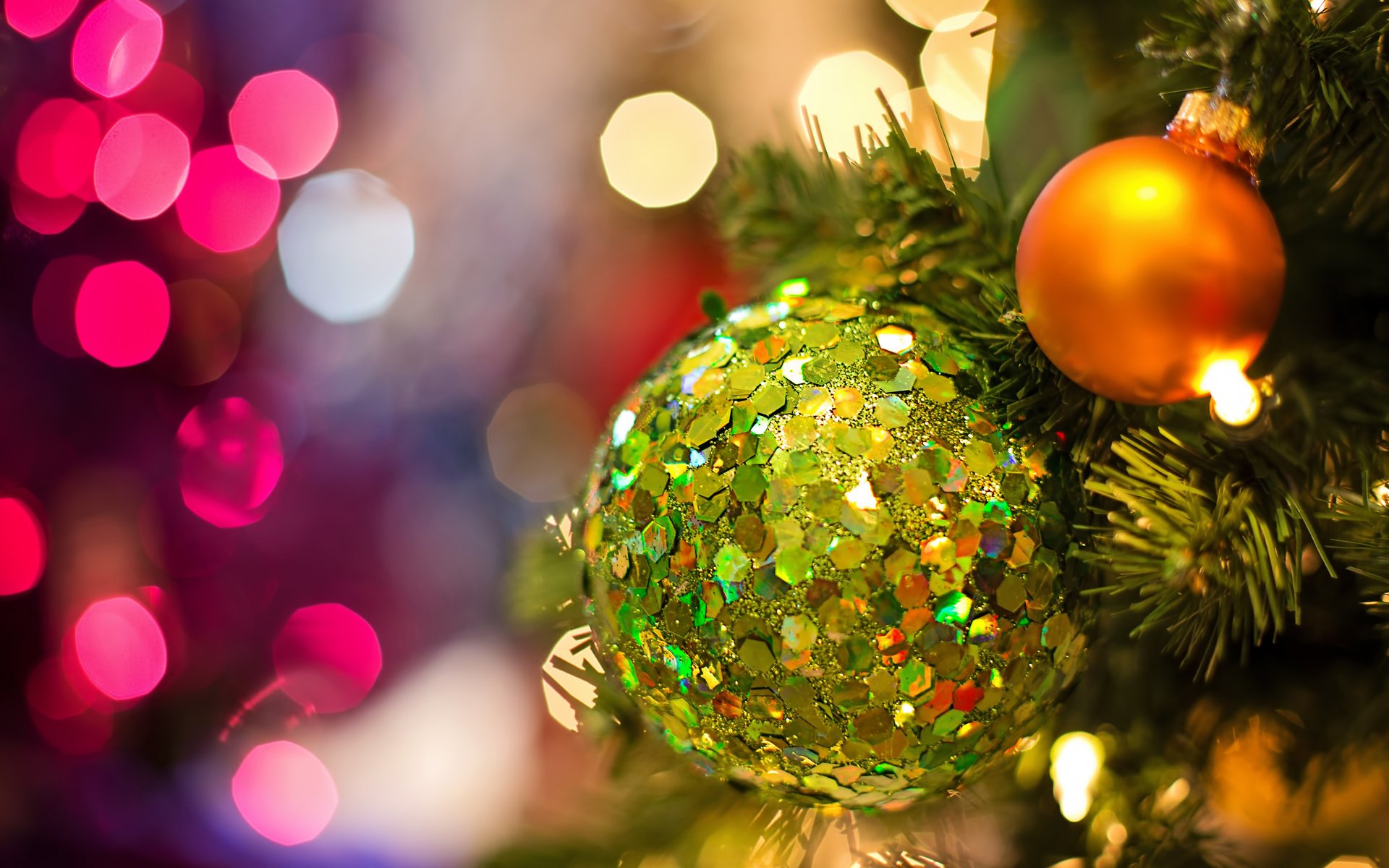 Обои новый год, елка, шары, рождество, гирлянда, new year, tree, balls, christmas, garland разрешение 3840x2400 Загрузить