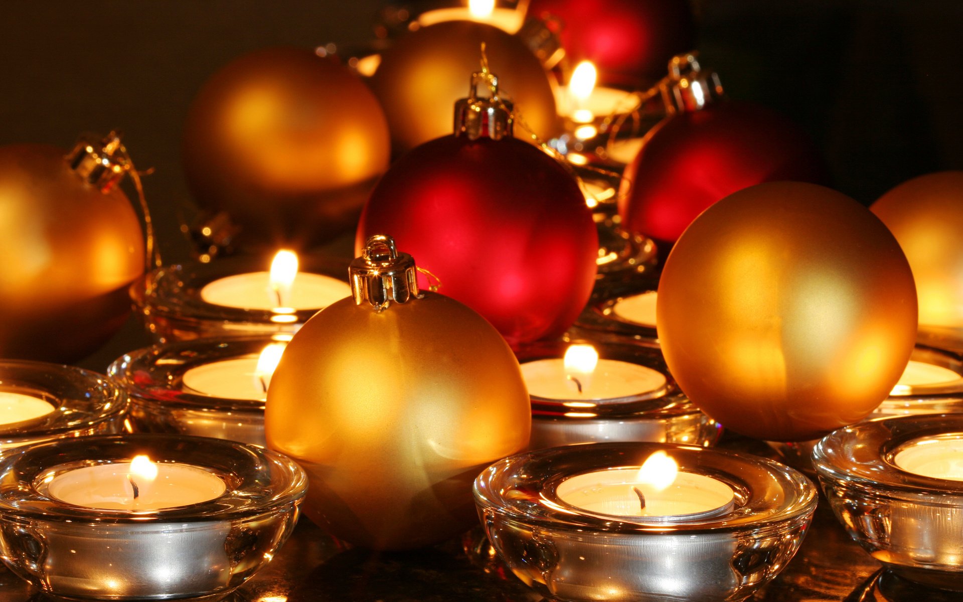 Обои свечи, новый год, шары, рождество, candles, new year, balls, christmas разрешение 2560x1600 Загрузить