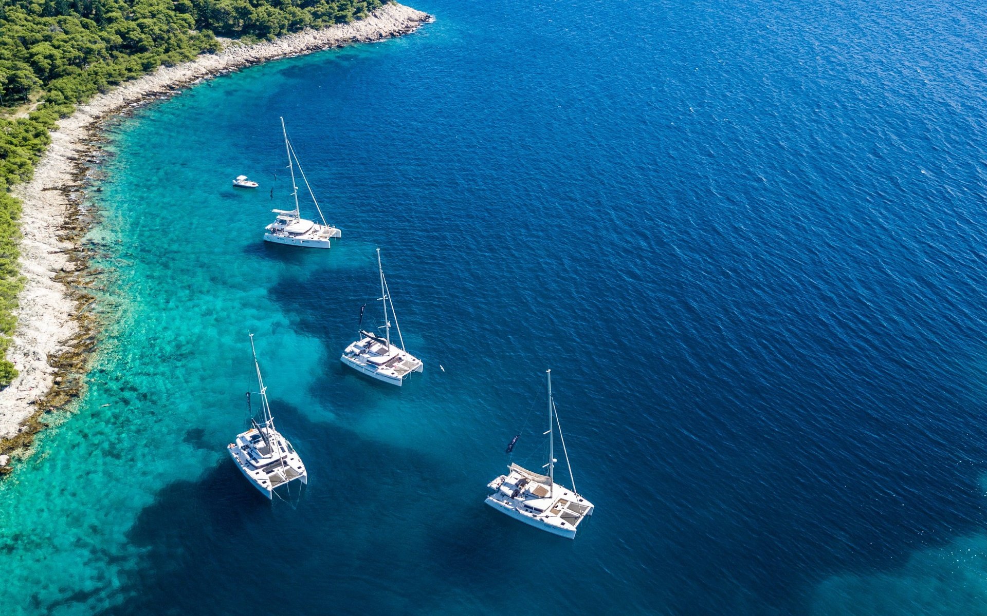 Обои море, яхты, побережье, хорватия, sea, yachts, coast, croatia разрешение 2500x1404 Загрузить