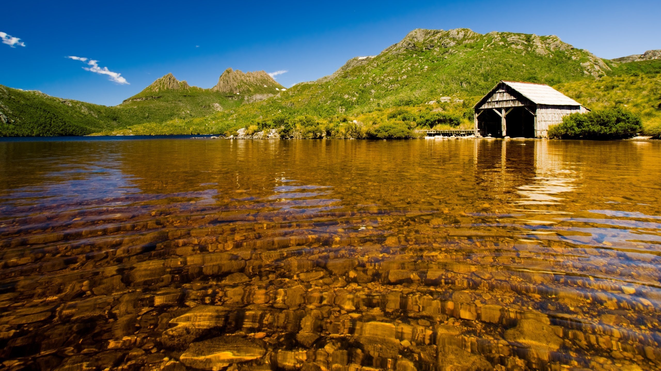 Обои вода, камни, дом, water, stones, house разрешение 2560x1600 Загрузить