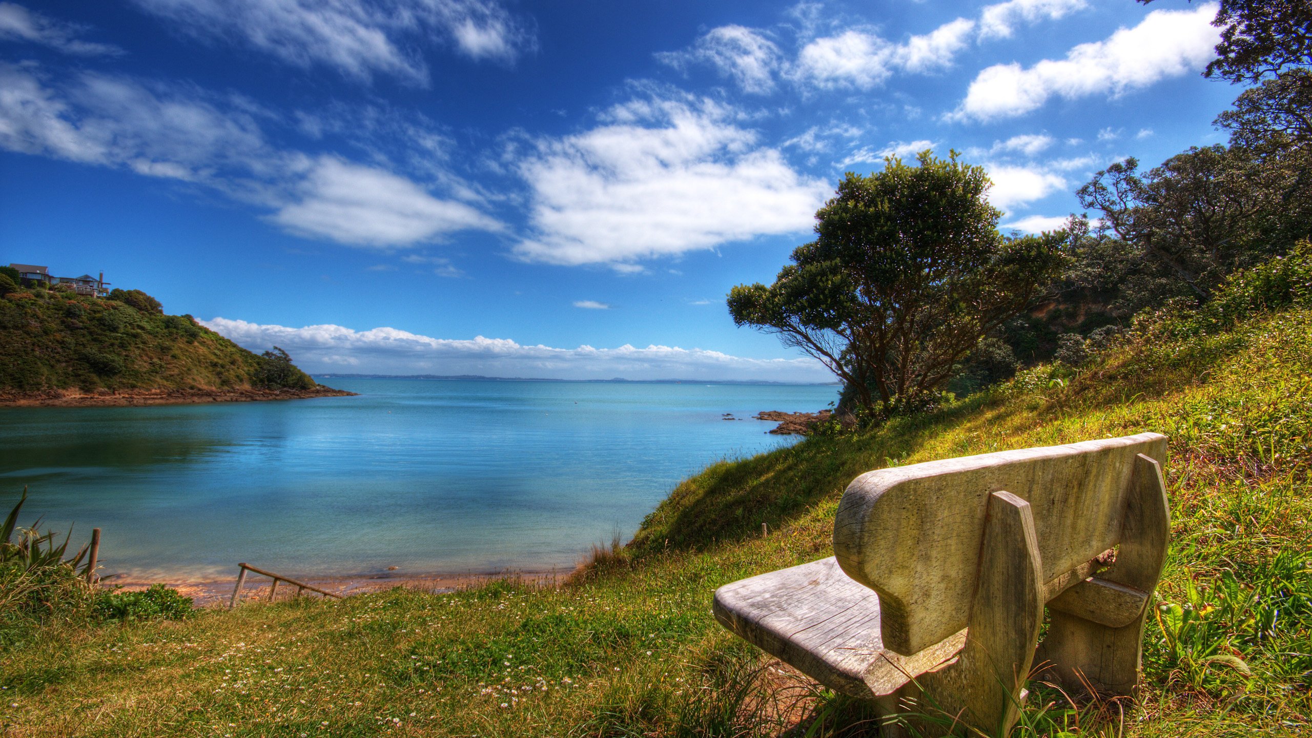 Обои небо, озеро, природа, скамейка, the sky, lake, nature, bench разрешение 2560x1600 Загрузить
