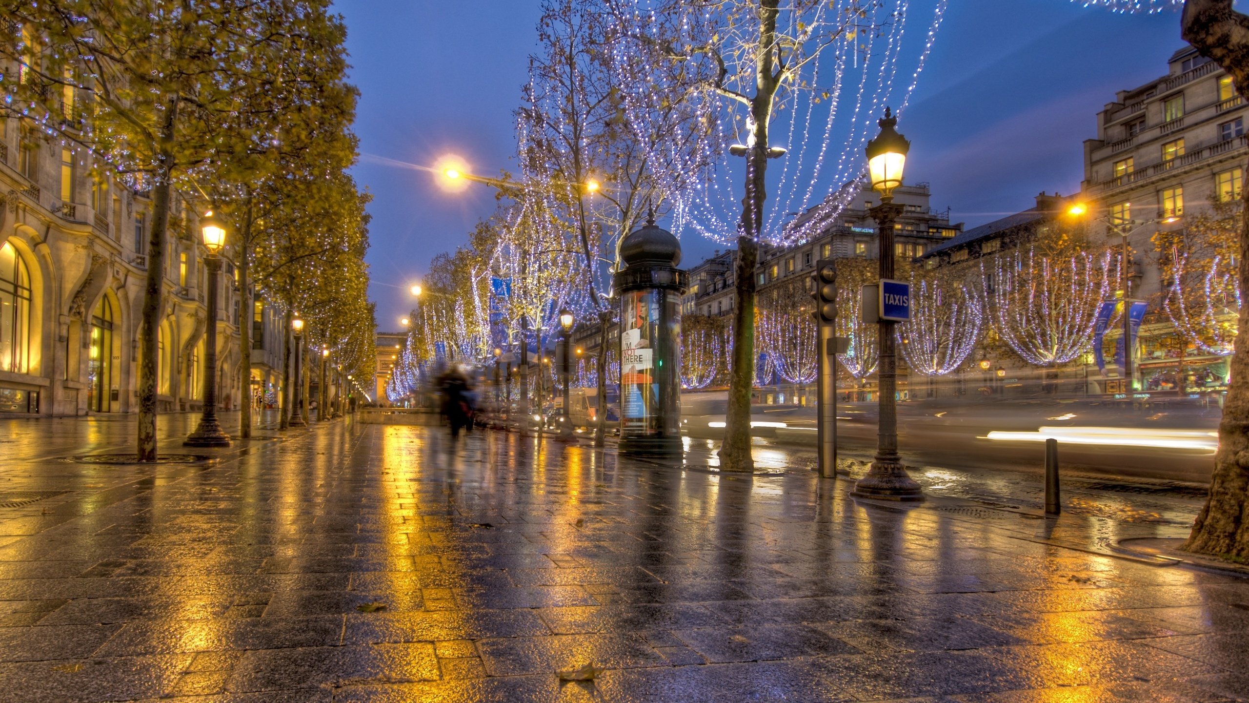 Обои фонари, париж, улица, франция, lights, paris, street, france разрешение 3654x2592 Загрузить