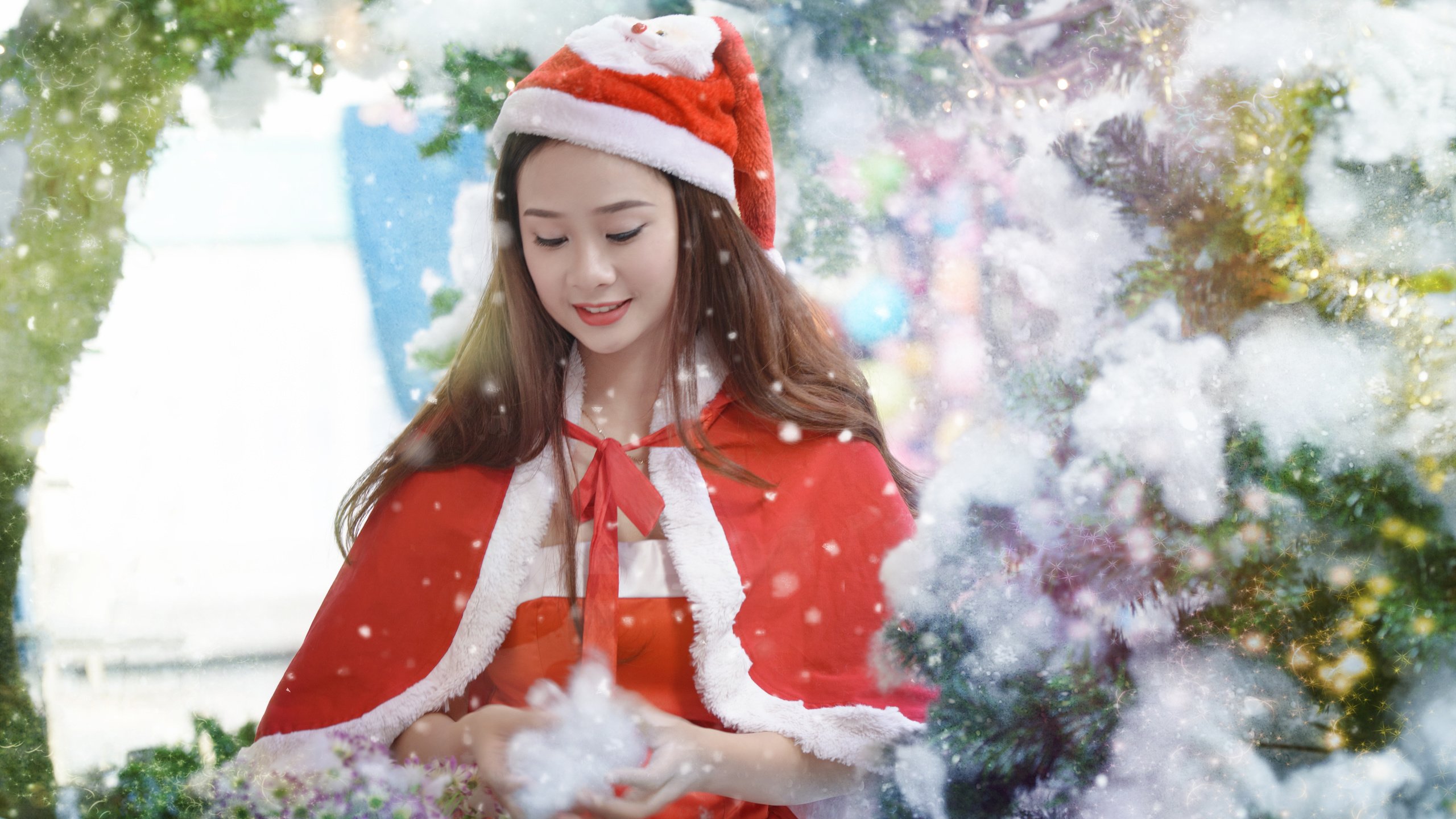 Обои новый год, девушки, костюм, праздник, рождество, азиатка, снегурочка, new year, girls, costume, holiday, christmas, asian, maiden разрешение 6399x4266 Загрузить