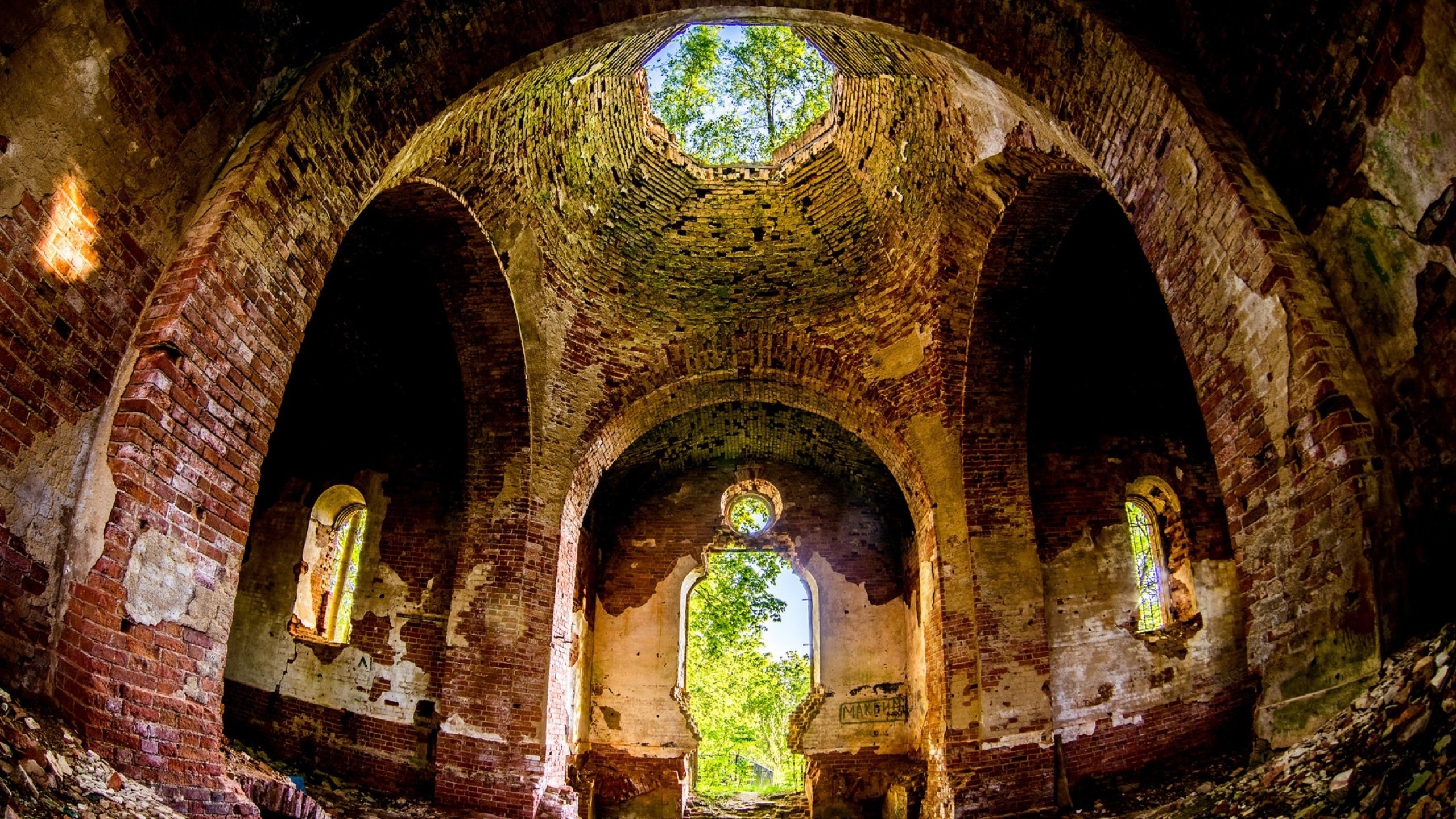 Обои храм, руины, россия, церковь, архитектура, старинная церковь, temple, ruins, russia, church, architecture, the old church разрешение 2560x1708 Загрузить