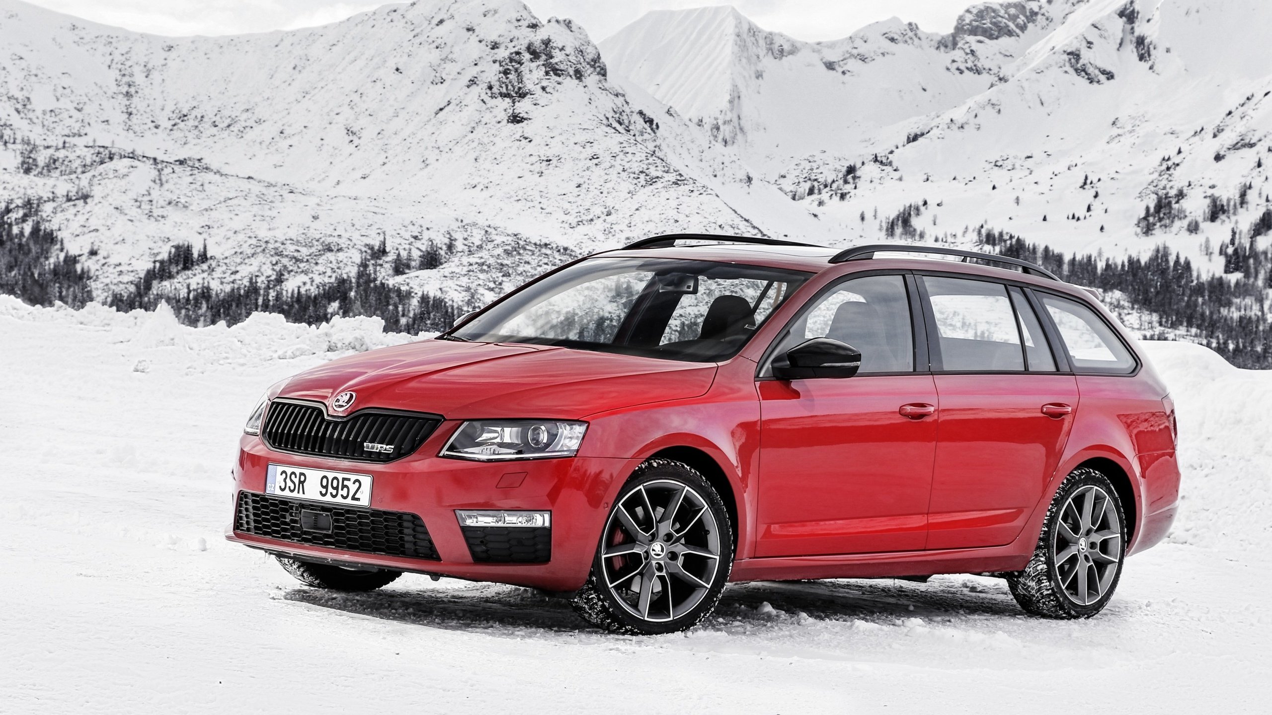 Обои горы, снег, skoda, combi, octavia, шкода, октавия, универсал, mountains, snow, wagon разрешение 2880x1800 Загрузить