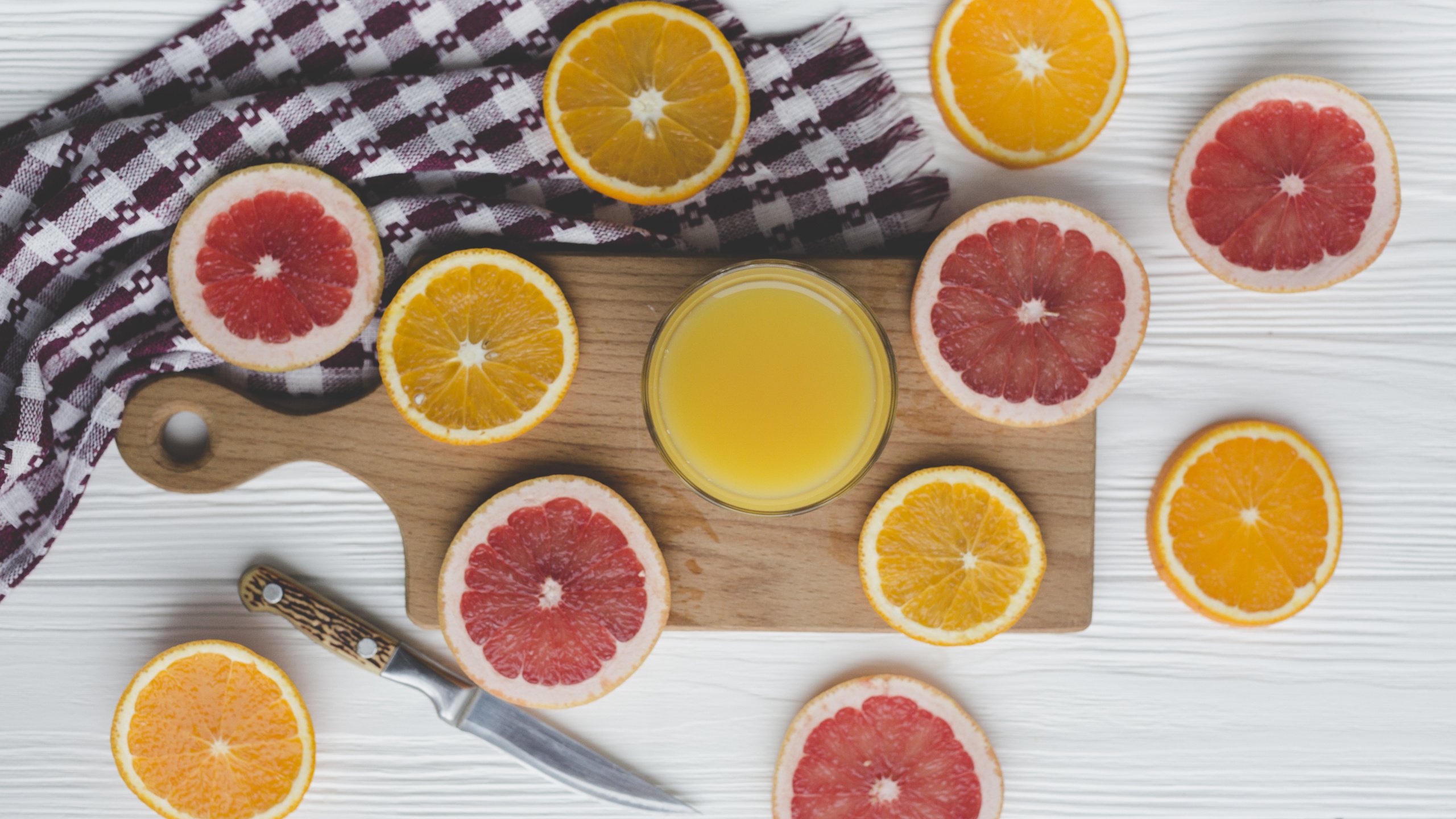 Обои напиток, апельсин, дольки, грейпфрут, сок, фреш, drink, orange, slices, grapefruit, juice, fresh разрешение 5760x3840 Загрузить