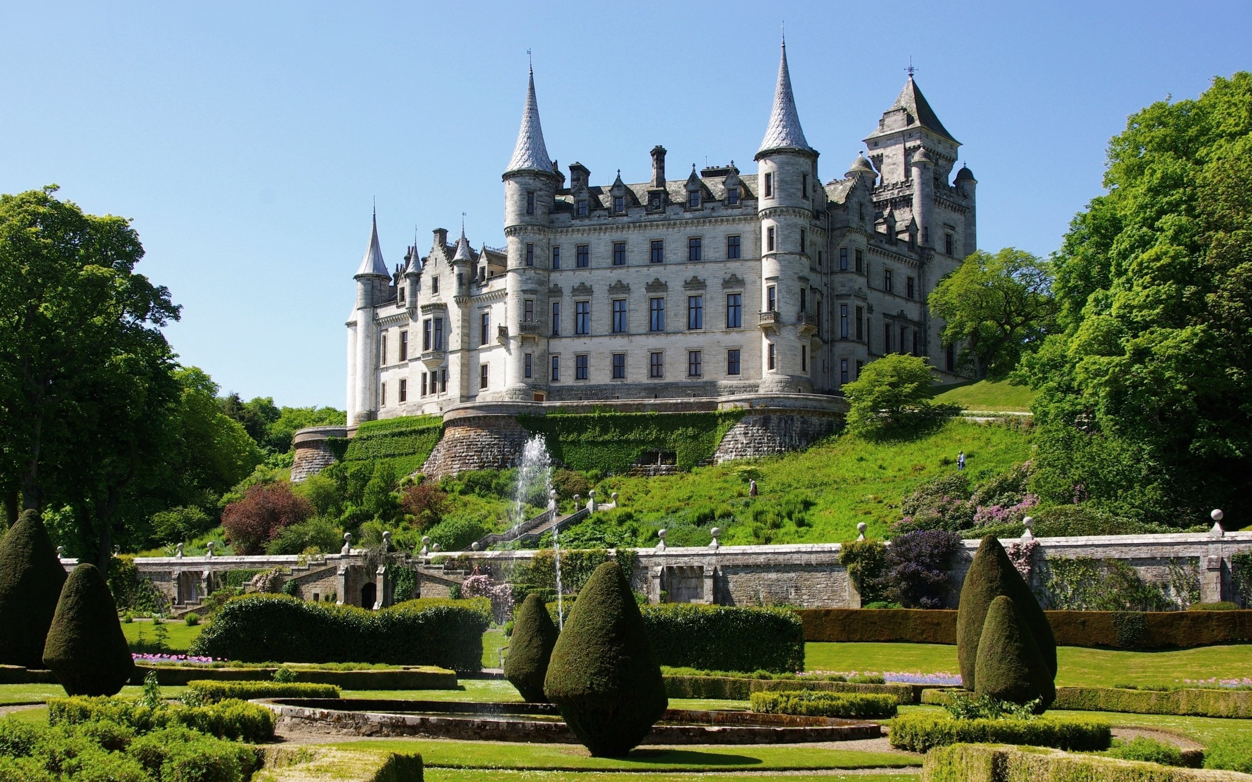 Обои парк, замок, сад, фонтан, шотландия, dunrobin castle, замок данробин, park, castle, garden, fountain, scotland разрешение 3702x2548 Загрузить