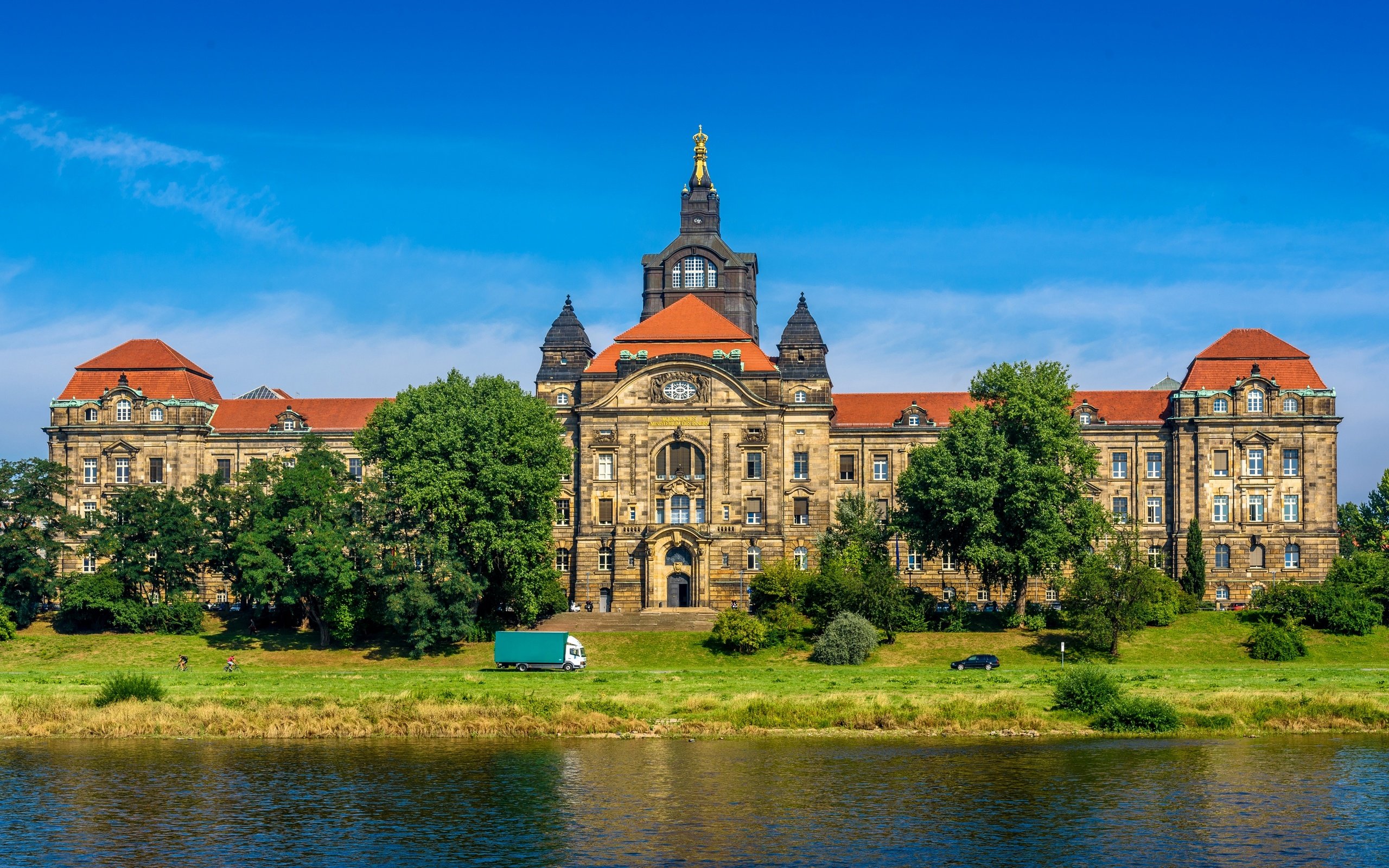 Обои архитектура, здание, германия, дрезден, architecture, the building, germany, dresden разрешение 2880x1923 Загрузить