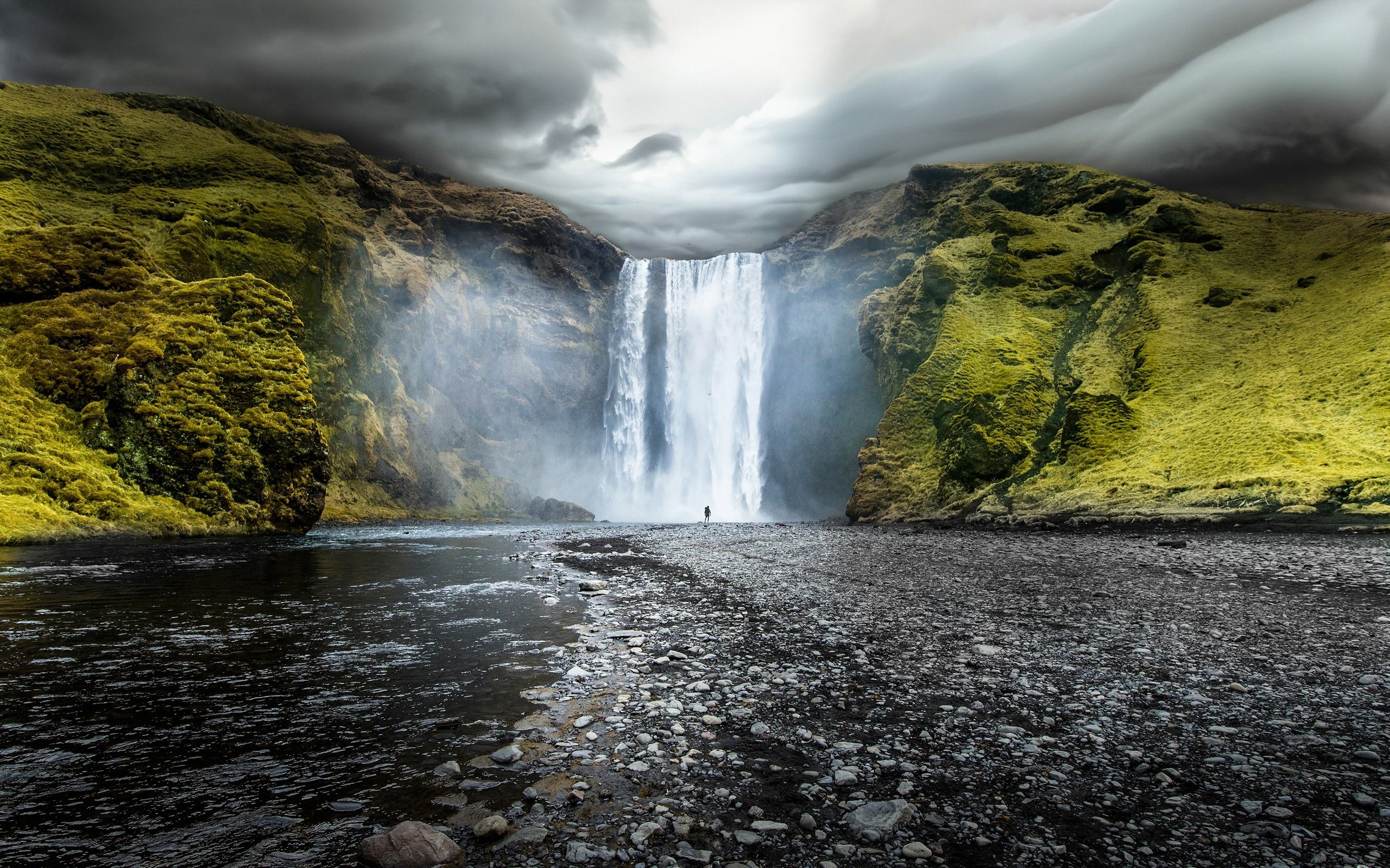 Обои водопад, исландия, скоугафосс, водопад скоугафосс, waterfall, iceland, skogafoss, skogafoss waterfall разрешение 2880x1800 Загрузить