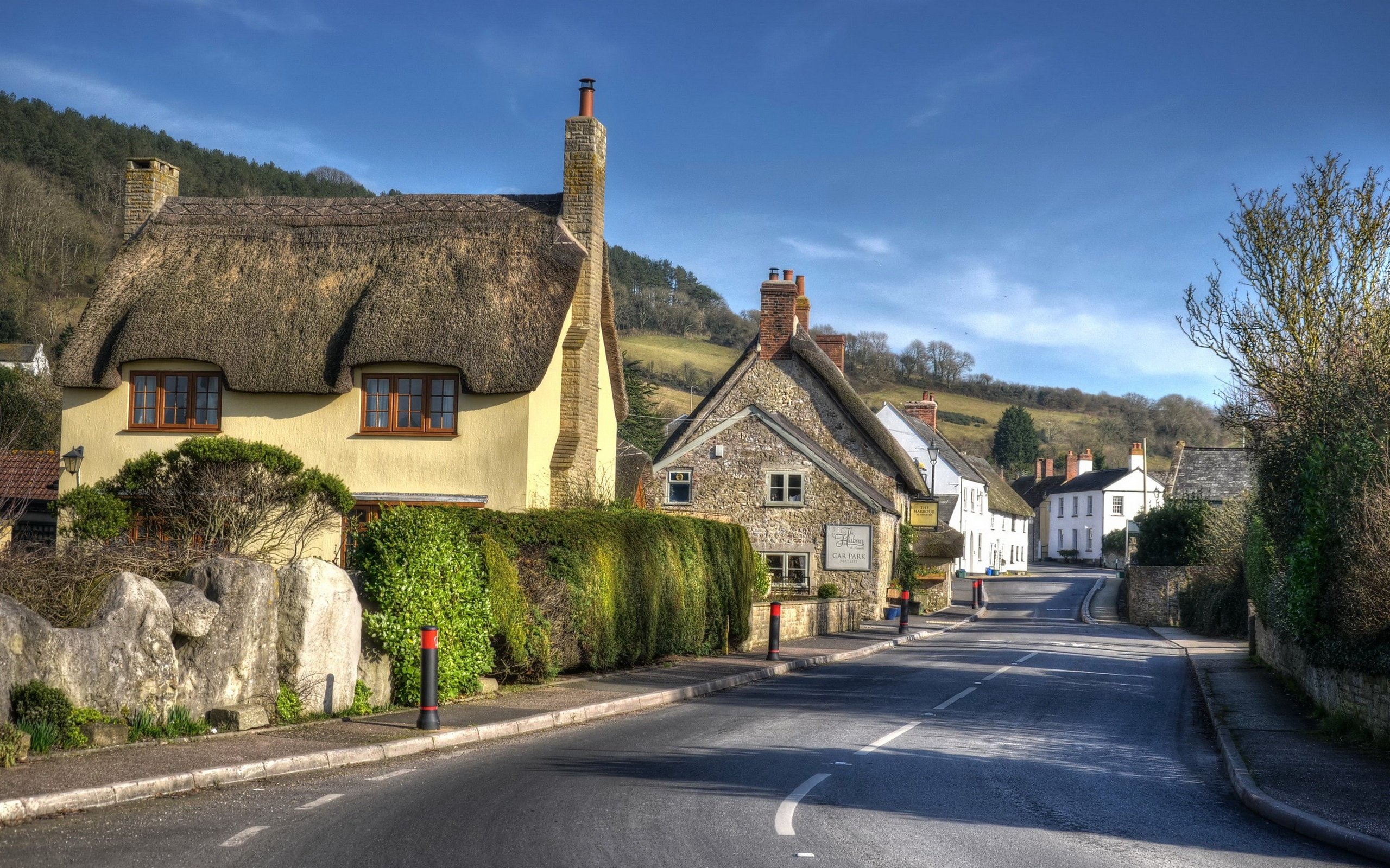 Обои дорога, деревня, дома, улица, англия, road, village, home, street, england разрешение 2735x1800 Загрузить