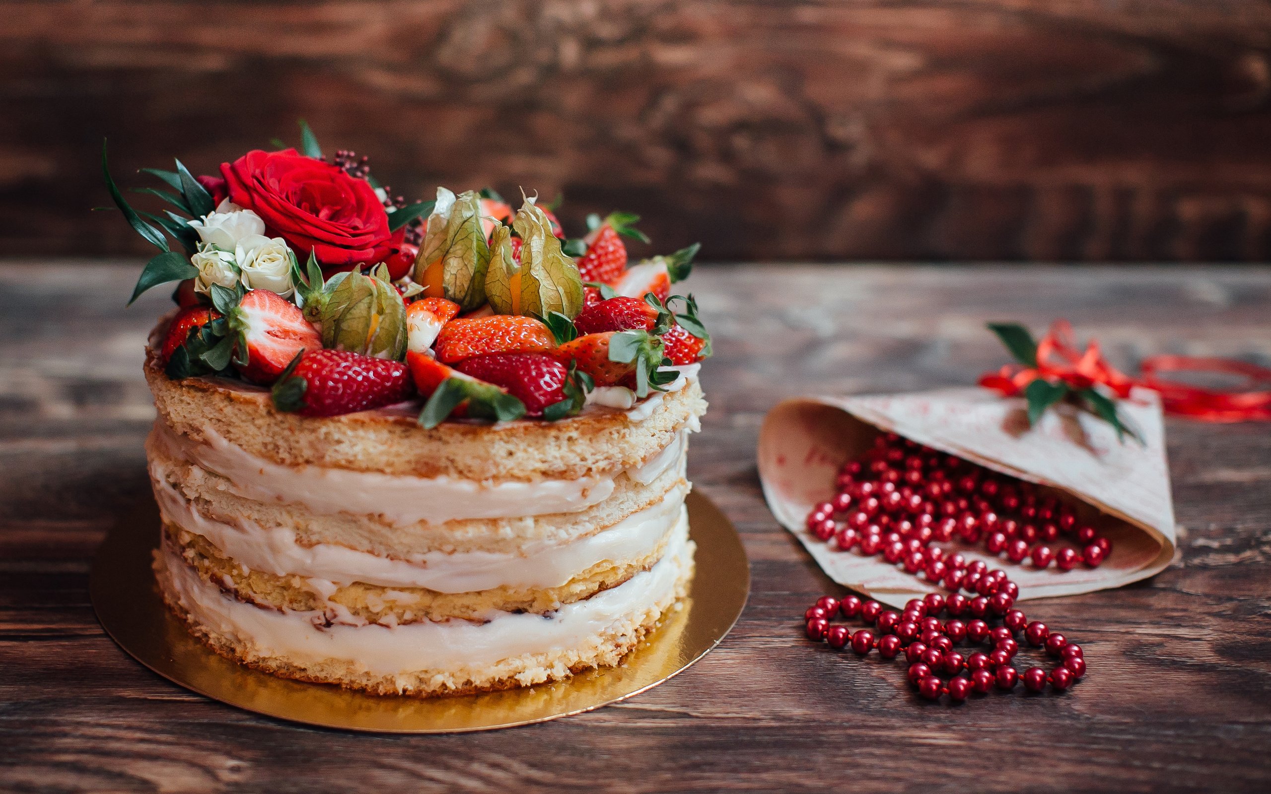 Обои ягоды, бусы, выпечка, торт, десерт, berries, beads, cakes, cake, dessert разрешение 3840x2400 Загрузить