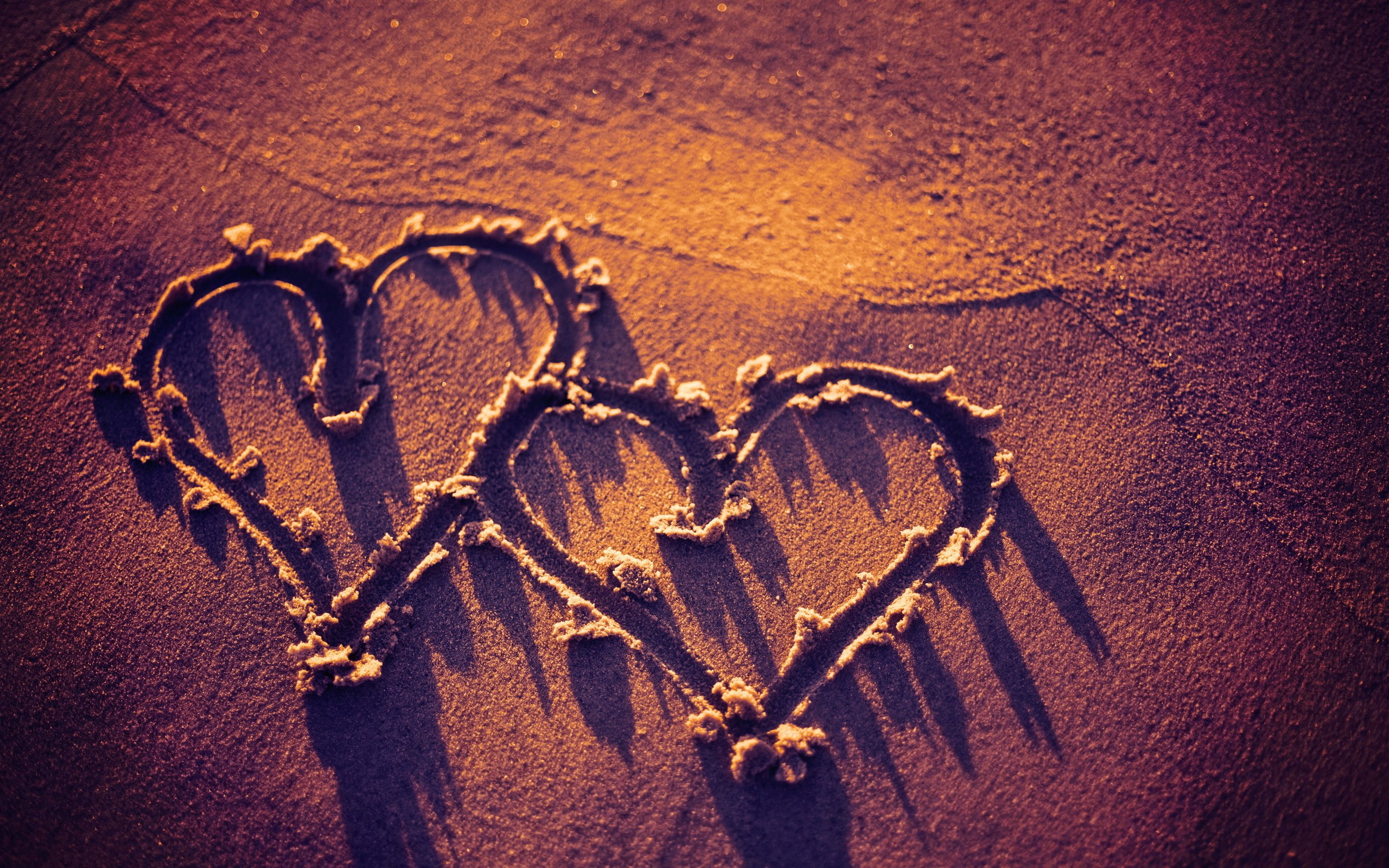 Обои текстура, песок, пляж, сердца, сердечки, texture, sand, beach, heart, hearts разрешение 5600x3733 Загрузить