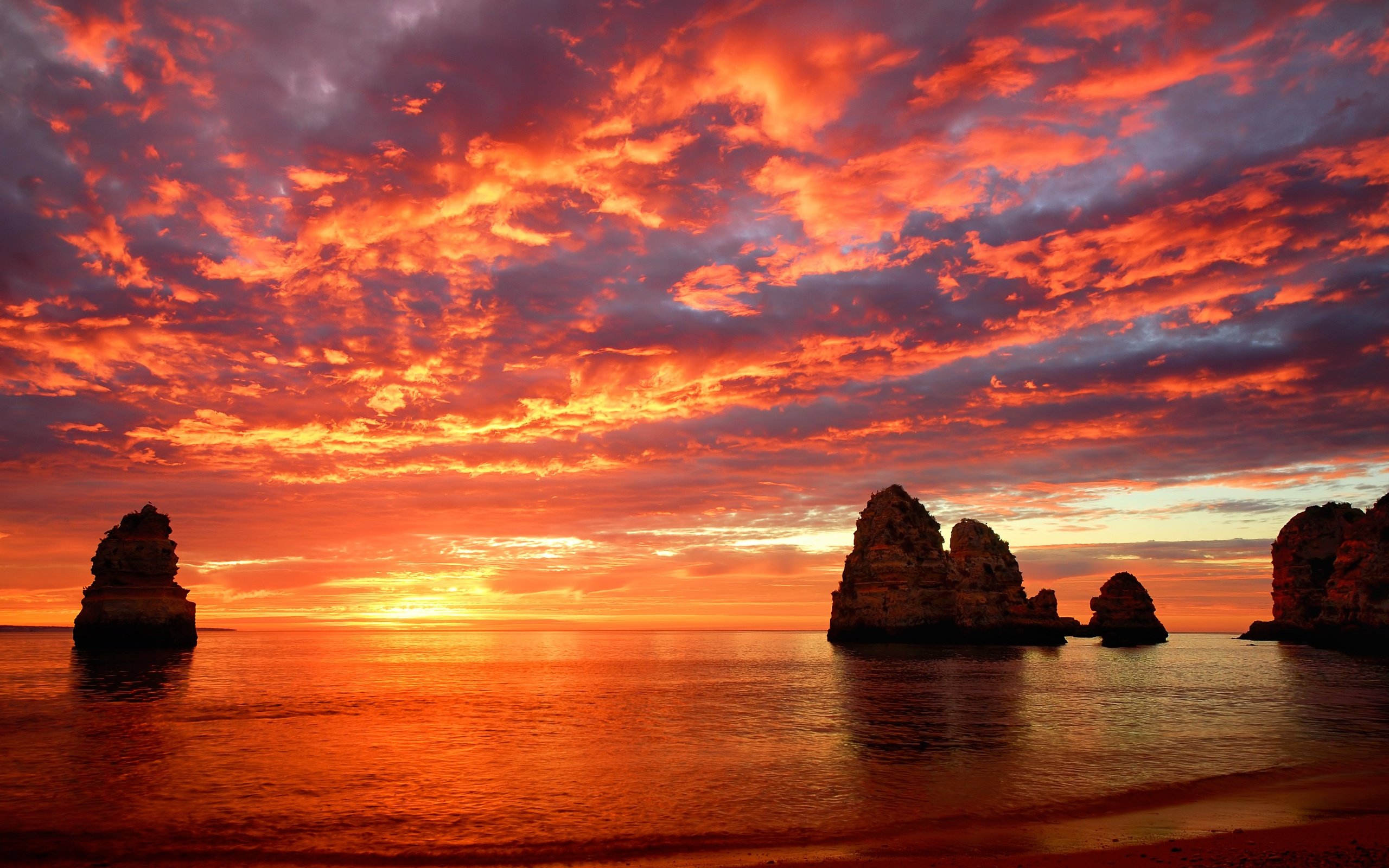 Обои облака, скалы, закат, море, clouds, rocks, sunset, sea разрешение 3487x2334 Загрузить