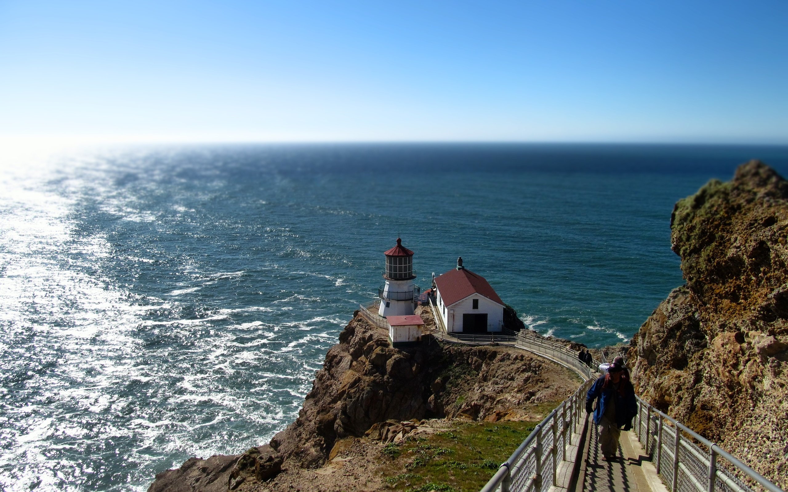 Обои скалы, калифорния, берег, мыс, пейзаж, point reyes, море, маяк, горизонт, залив, океан, rocks, ca, shore, cape, landscape, sea, lighthouse, horizon, bay, the ocean разрешение 4320x3240 Загрузить