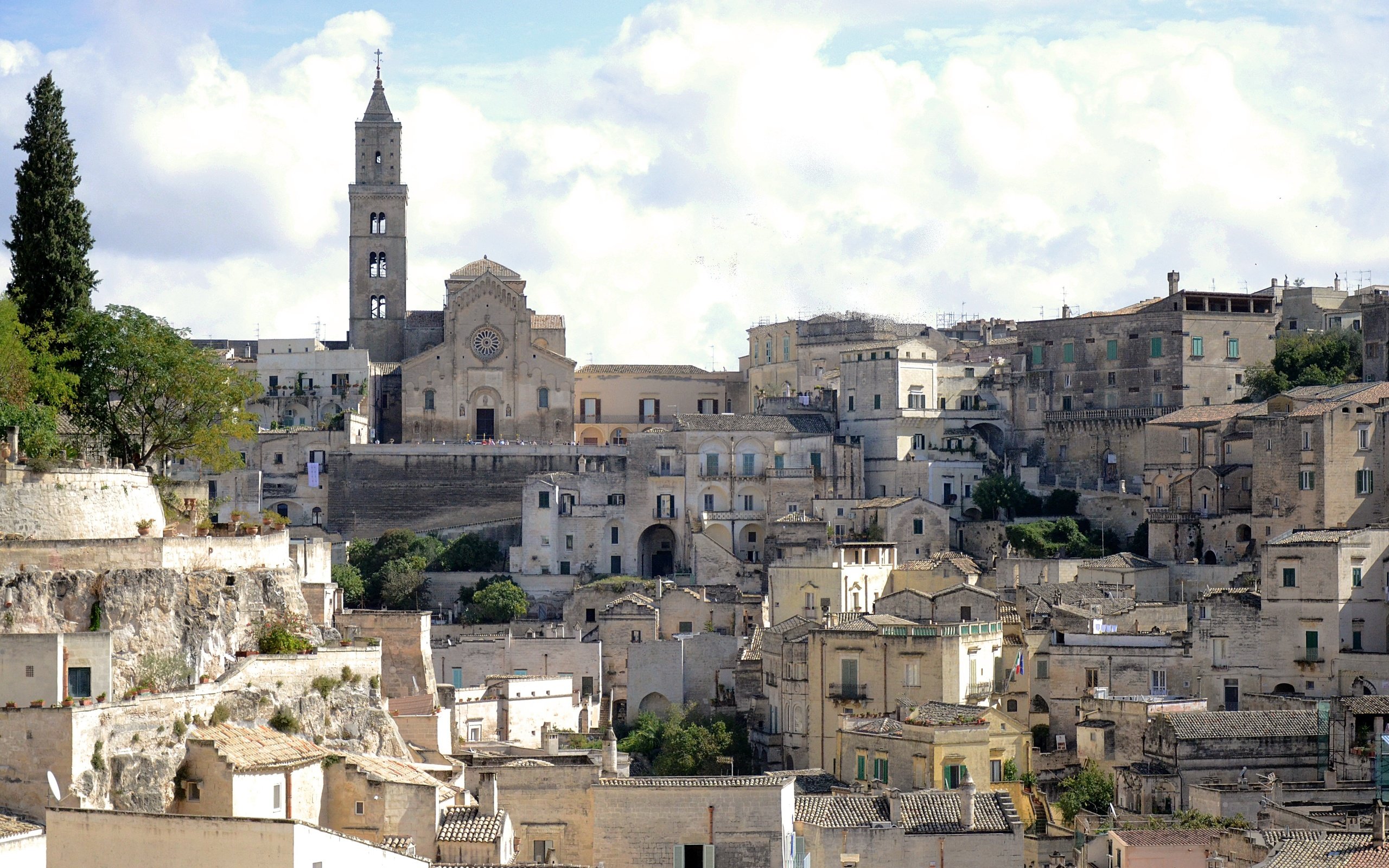 Обои город, италия, здания, городской пейзаж, матера, базиликата, the city, italy, building, the urban landscape, mater, basilicata разрешение 4928x3264 Загрузить