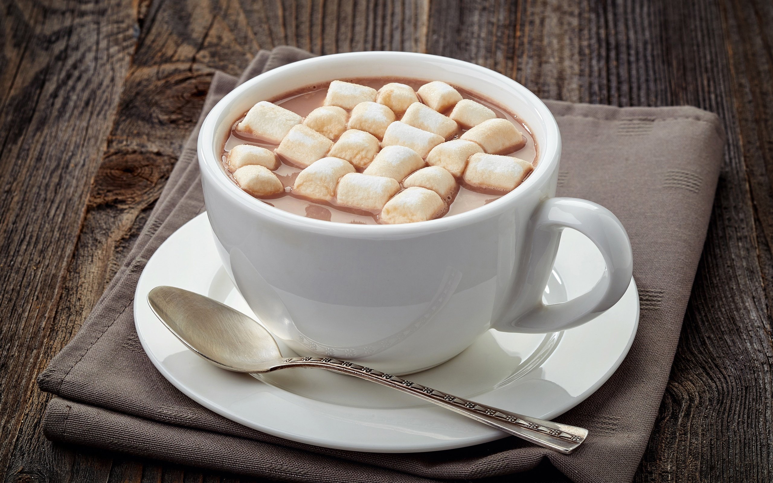 Обои чашка, сладкое, зефир, ложка, какао, горячий шоколад, маршмеллоу, cup, sweet, marshmallows, spoon, cocoa, hot chocolate разрешение 4680x3648 Загрузить