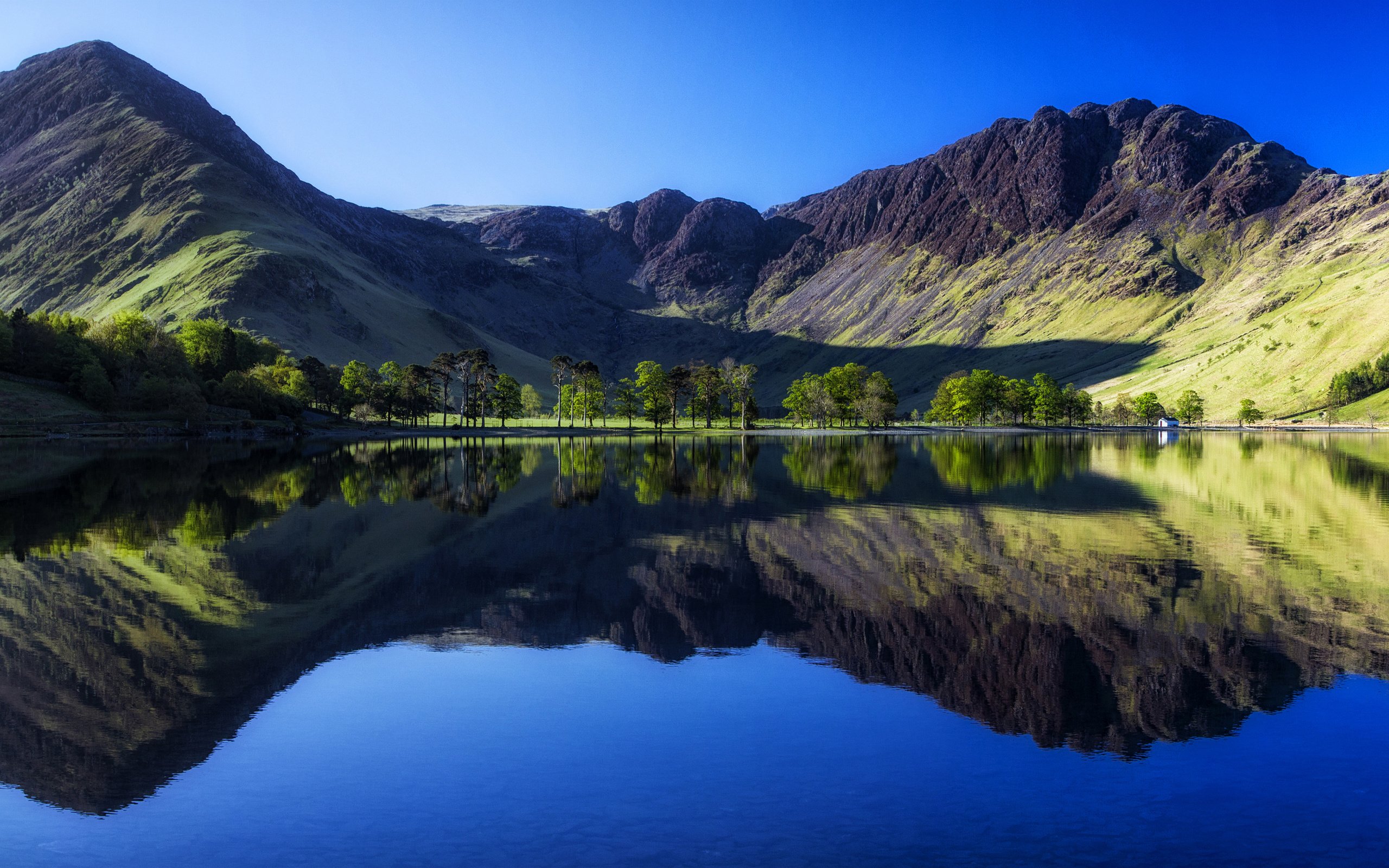 Обои buttermere lake, деревья, баттермир, вода, озеро, горы, берег, отражение, англия, домик, trees, water, lake, mountains, shore, reflection, england, house разрешение 3500x2000 Загрузить