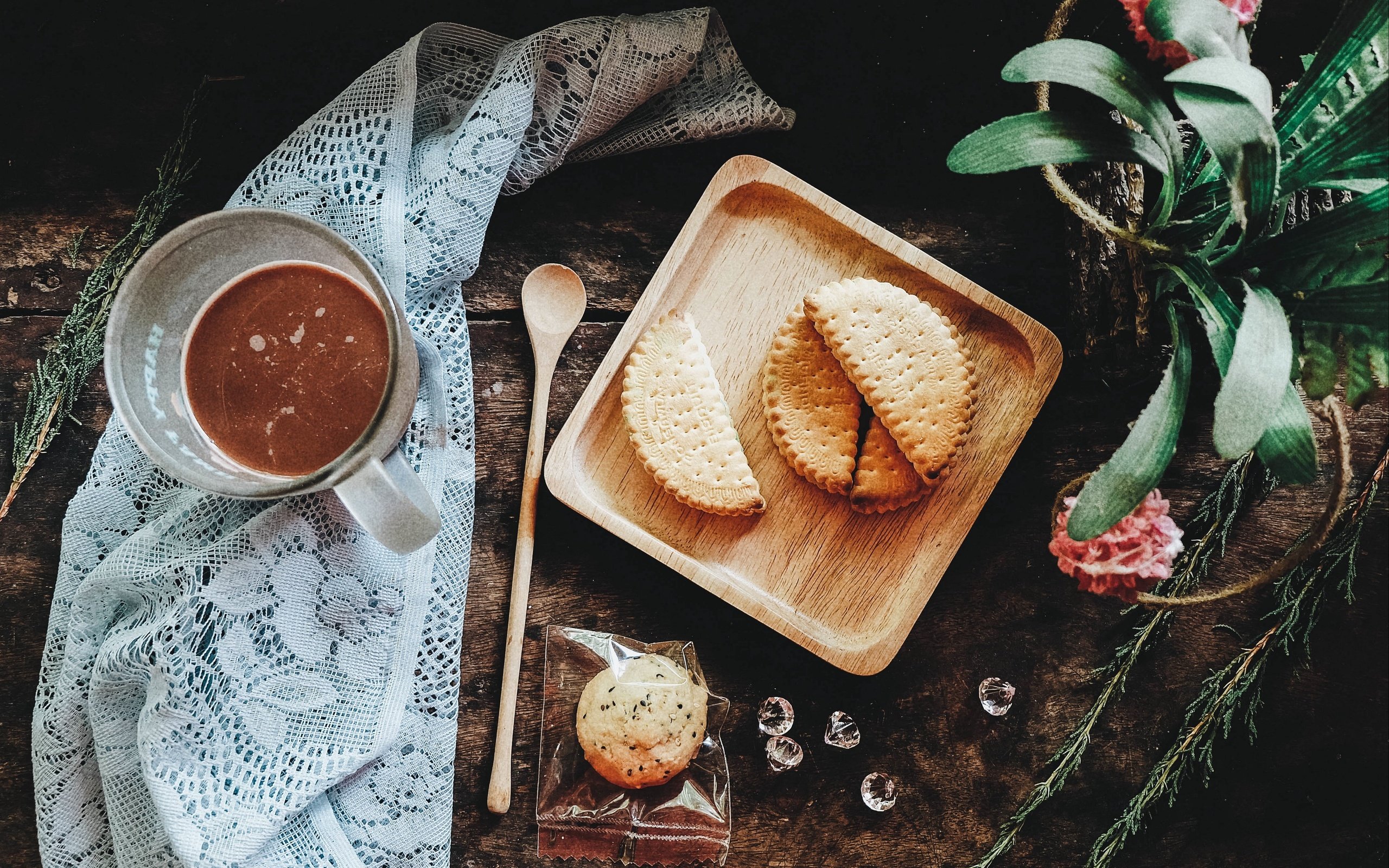 Обои напиток, кофе, чашка, печенье, натюрморт, drink, coffee, cup, cookies, still life разрешение 3840x2400 Загрузить