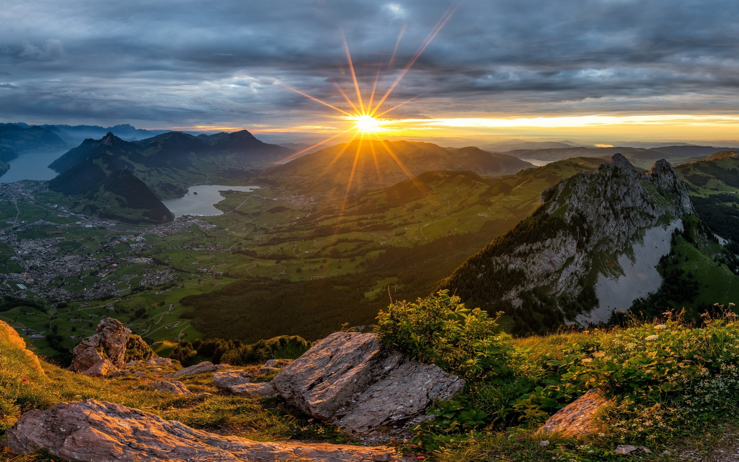 Обои деревья, горы, солнце, природа, пейзаж, швейцария, trees, mountains, the sun, nature, landscape, switzerland разрешение 6143x2416 Загрузить