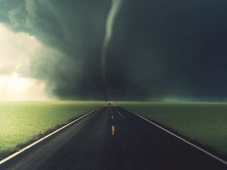 Обои дорога, трава, торнадо, road, grass, tornado разрешение 2560x1600 Загрузить