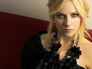 Обои певица, аврил лавин, черное платье, singer, avril lavigne, black dress разрешение 1920x1200 Загрузить