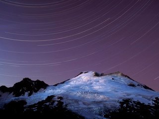 Обои снег, звезды, гора, snow, stars, mountain разрешение 1920x1200 Загрузить