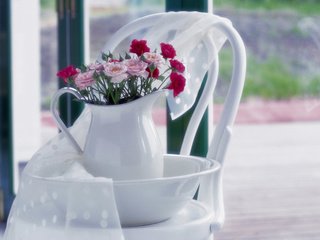 Обои цветы, розы, стул, букет, кувшин, тазик, ткан, flowers, roses, chair, bouquet, pitcher, basin разрешение 1920x1200 Загрузить