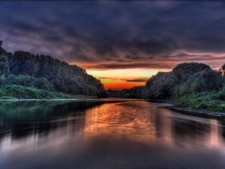 Обои облака, вечер, река, природа, закат, пейзаж, утро, сумерки, clouds, the evening, river, nature, sunset, landscape, morning, twilight разрешение 1920x1080 Загрузить