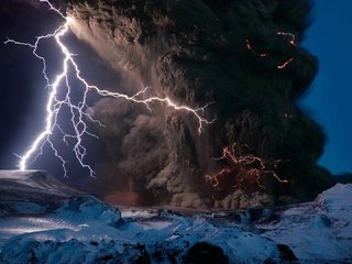 Обои молния, вулкан, гроза, пепел, стихия, lightning, the volcano, the storm, ash, element разрешение 1920x1080 Загрузить