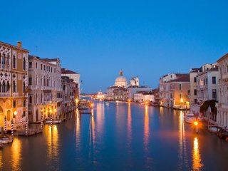 Обои огни, город, венеция, канал, италия, здания, lights, the city, venice, channel, italy, building разрешение 3700x2468 Загрузить