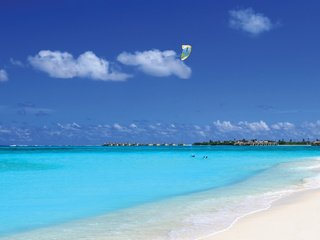 Обои пляж, бунгало, тропики, мальдивы, кайтсёрфинг, beach, bungalow, tropics, the maldives, kitesurfing разрешение 4176x2528 Загрузить