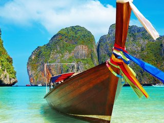 Обои скалы, лодка, таиланд, тропики, rocks, boat, thailand, tropics разрешение 2560x1440 Загрузить