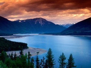 Обои канада, британская колумбия, upper arrow lake, canada, british columbia разрешение 1920x1080 Загрузить