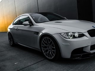 Обои свет, белый, белая, купе, бмв, e92, дневной, вид сбоку, м3, light, white, coupe, bmw, day, side view, m3 разрешение 1920x1080 Загрузить