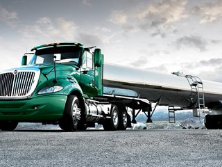 Обои грузовик, заправщик, international, тягач, грузовики, truck, tanker, tractor, trucks разрешение 1920x1080 Загрузить