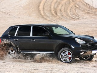 Обои песка, блака, cayenne, порш, скорости, турбо, десерд, sand, black, porsche, speed, turbo, desert разрешение 2100x1292 Загрузить