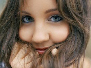 Обои девушка, улыбка, фотопортрет, girl, smile, photo разрешение 1920x1200 Загрузить