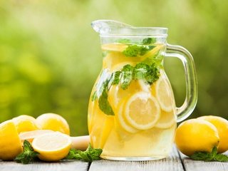 Обои мята, напиток, лимоны, графин, лимонад, mint, drink, lemons, decanter, lemonade разрешение 3840x2400 Загрузить