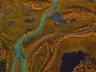 Обои деревья, река, панорама, краски, осень, швеция, sarek national park, trees, river, panorama, paint, autumn, sweden разрешение 1920x1200 Загрузить