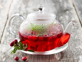 Обои напиток, ягода, чай, чайник, брусника, drink, berry, tea, kettle, cranberries разрешение 2048x1367 Загрузить