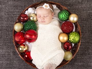 Обои корзина, рождество, младенец, корзинка, детские, елочная, basket, christmas, baby разрешение 2046x1327 Загрузить