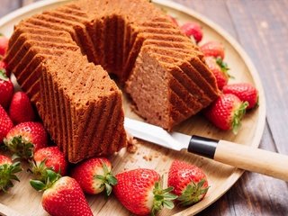 Обои клубника, выпечка, кекс, strawberry, cakes, cupcake разрешение 2048x1324 Загрузить
