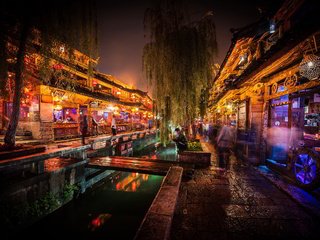 Обои ночь, китай, старый город, лицзян, night, china, old town, lijiang разрешение 2560x1600 Загрузить