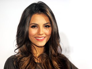 Обои девушка, брюнетка, виктория джастис, виктории джастис, girl, brunette, victoria justice разрешение 1920x1176 Загрузить