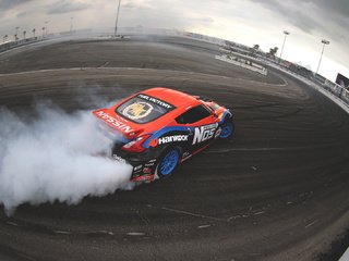 Обои дым, ниссан, занос, дрифт, 370z, скольжение, smoke, nissan, skid, drift, slide разрешение 1920x1080 Загрузить