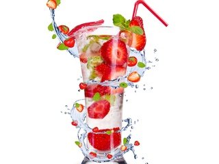 Обои вода, мята, клубника, коктейль, water, mint, strawberry, cocktail разрешение 2880x2346 Загрузить