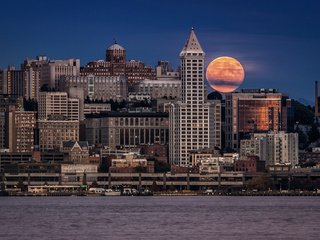 Обои ночь, город, луна, дома, сша, сиэтл, штате вашингтон, night, the city, the moon, home, usa, seattle, washington state разрешение 1920x1200 Загрузить